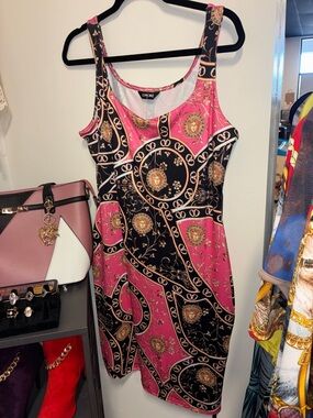 Women’s dress